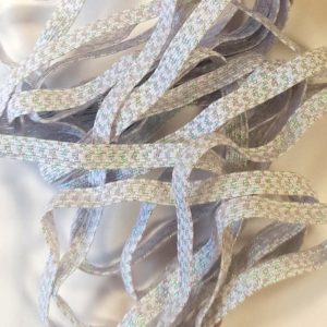 White elastic braid and iridescent Lurex®. - P2212/075